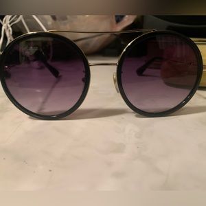 Gucci Bee Sunglasses NEW
